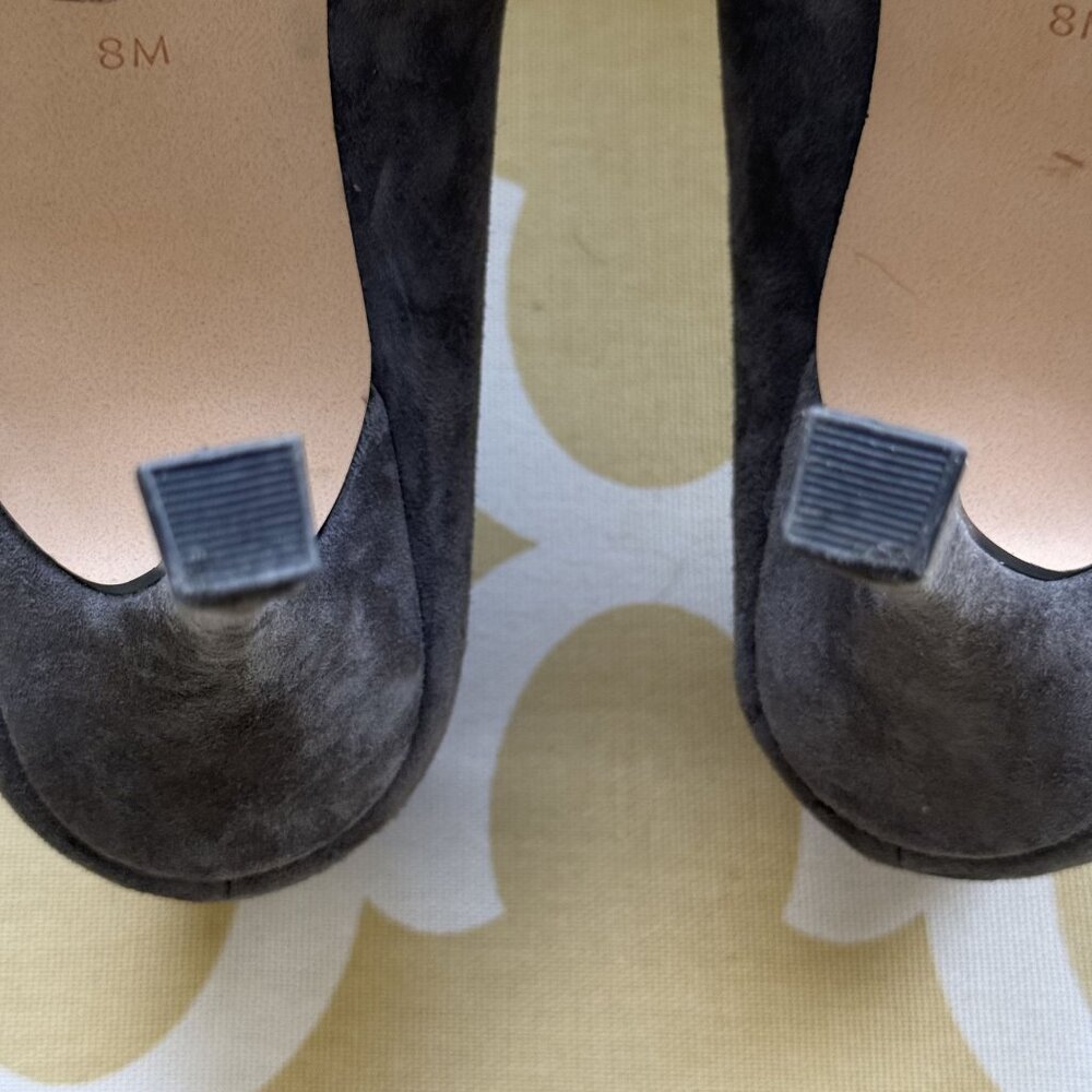 Ann Taylor Gray Suede Heels, size 8M, 3.5" heel - Picture 12 of 14